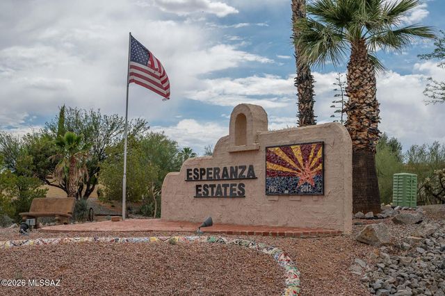 160 S Camino Holgado, Green Valley, AZ 85614