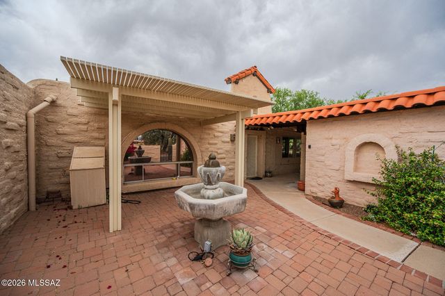 160 S Camino Holgado, Green Valley, AZ 85614
