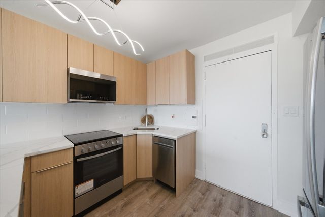 3600 N Lake Shore Drive 1816, Chicago, IL 60613