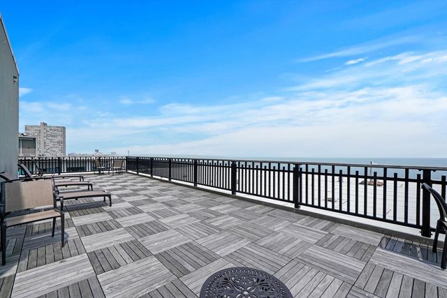 3600 N Lake Shore Drive 1816, Chicago, IL 60613