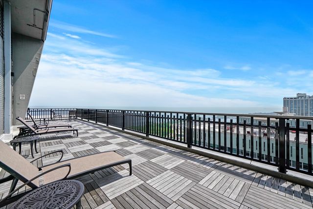 3600 N Lake Shore Drive 1816, Chicago, IL 60613