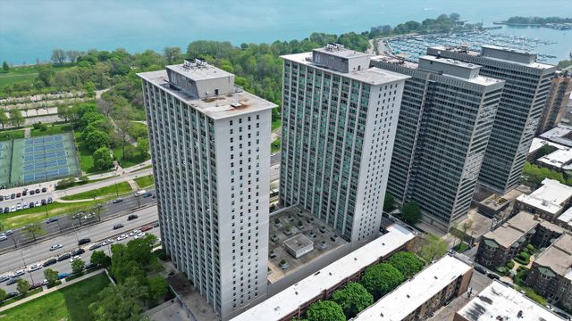 3600 N Lake Shore Drive 1816, Chicago, IL 60613