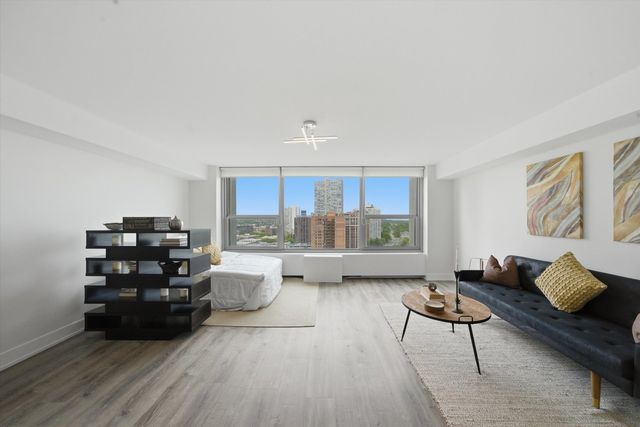 3600 N Lake Shore Drive 1816, Chicago, IL 60613