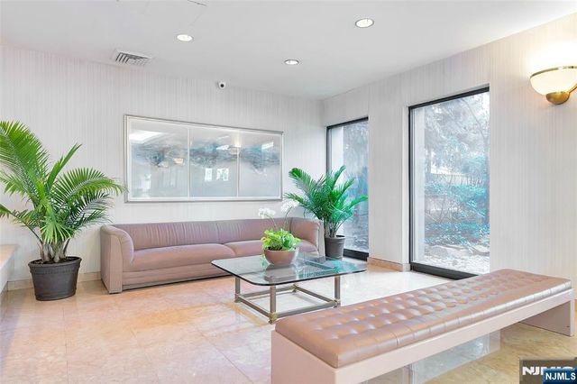 200 Winston Drive 2017, Cliffside Park, NJ 07010