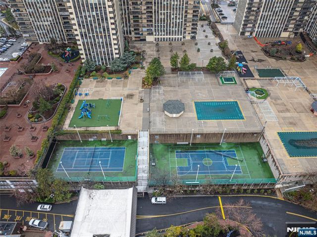 200 Winston Drive 2017, Cliffside Park, NJ 07010