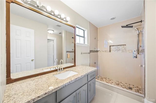 5321 N Cypress Street, Pharr, TX 78577