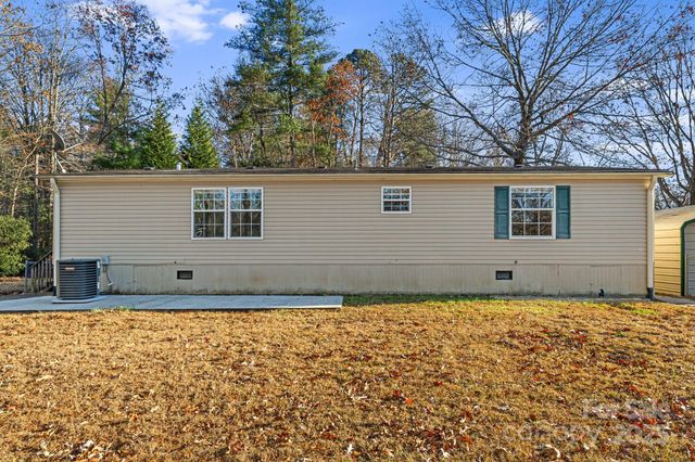 20 Luckenbach Drive, Fairview, NC 28730