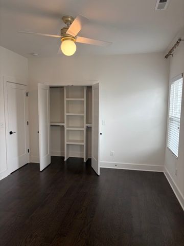 2601 Batavia St, Nashville, TN 37208