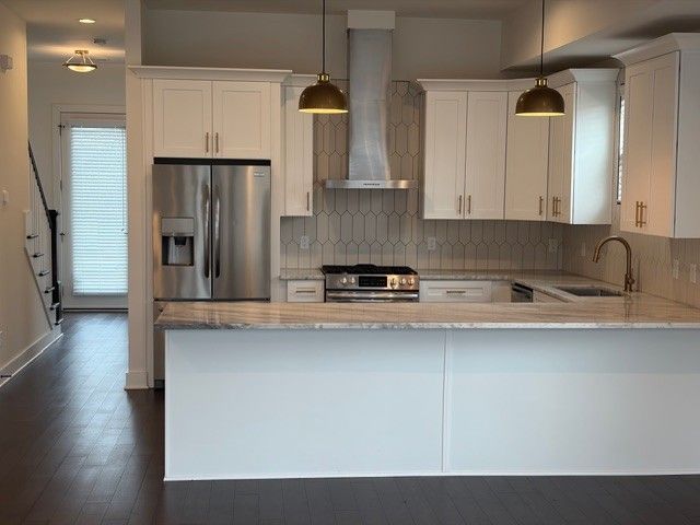 2601 Batavia St, Nashville, TN 37208