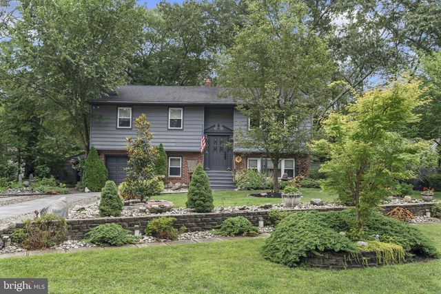 112 WOODLAND AVE, Medford, NJ 08055