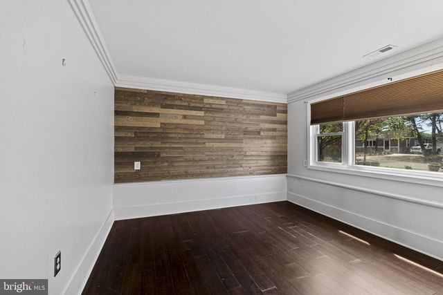 112 WOODLAND AVE, Medford, NJ 08055