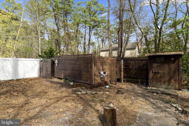 112 WOODLAND AVE, Medford, NJ 08055
