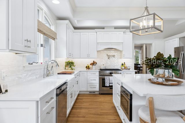 7 Oakley Ct, Bluffton, SC 29910