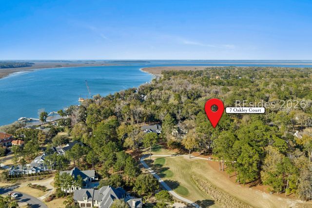 7 Oakley Ct, Bluffton, SC 29910