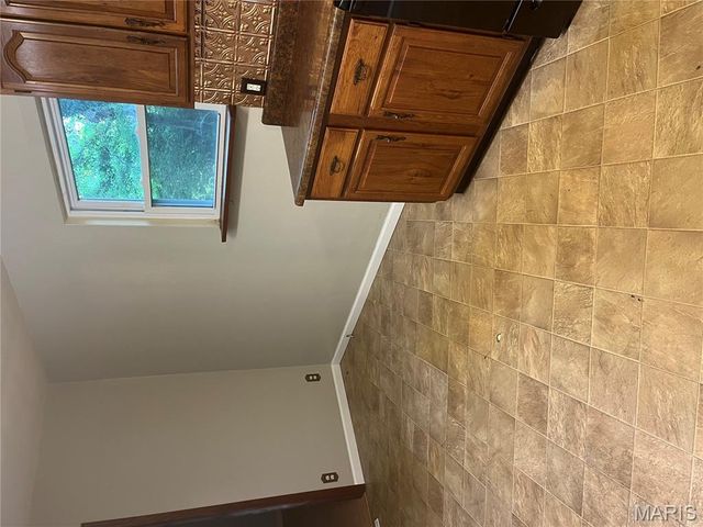 141 S 35th Street, Belleville, IL 62226