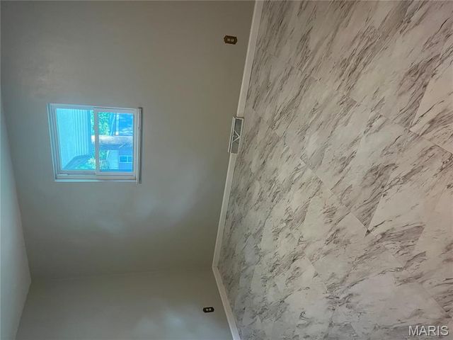 141 S 35th Street, Belleville, IL 62226