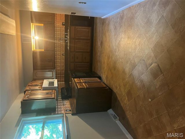141 S 35th Street, Belleville, IL 62226