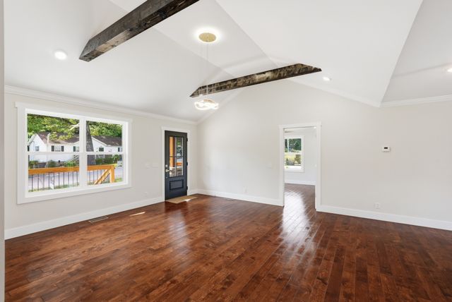 214 Twin Oaks Rd, Mcminnville, TN 37110