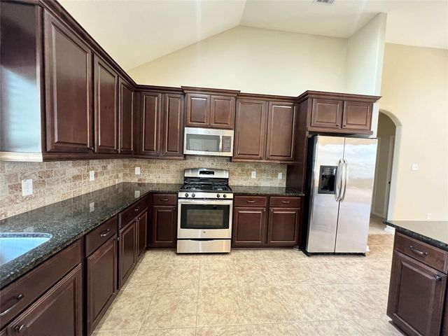 22407 Stonebridge Crossing Lane, Tomball, TX 77375