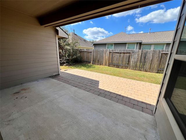 22407 Stonebridge Crossing Lane, Tomball, TX 77375