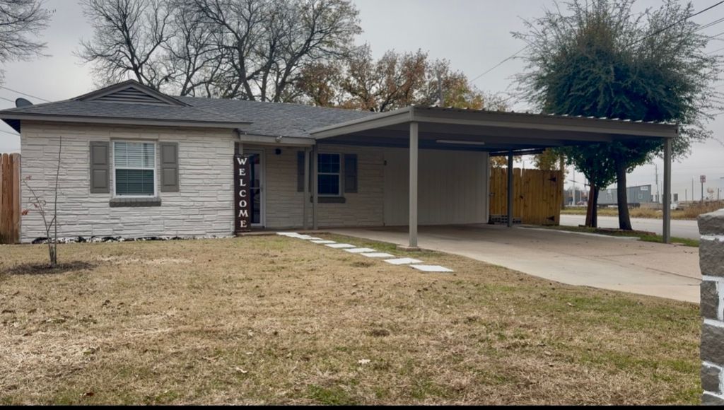 9225 N Dodson Drive, White Settlement, TX 76108