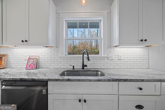 665 N Holcomb Drive, Martin, GA 30557