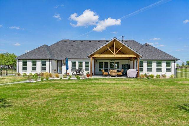 2012 Southern Rise Court, Granbury, TX 76049