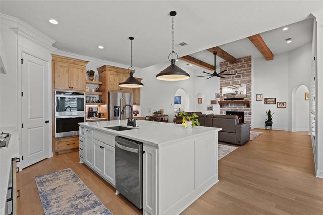 2012 Southern Rise Court, Granbury, TX 76049