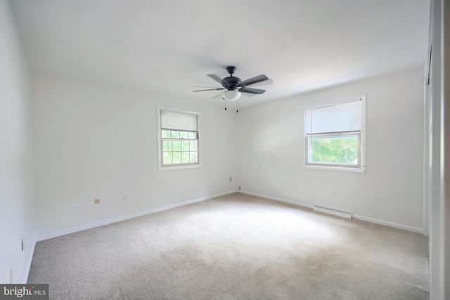 2156 SOUTHBROOK DR, York, PA 17403