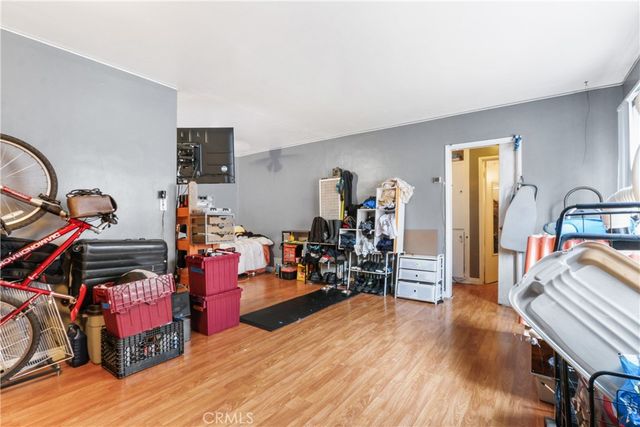 1921 Chariton Street, Los Angeles, CA 90034