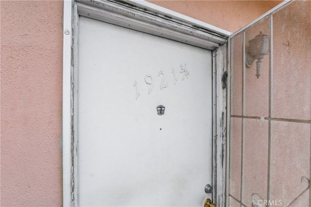 1921 Chariton Street, Los Angeles, CA 90034