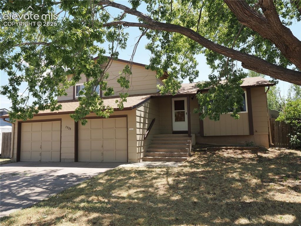 7525 Deer Trail, Colorado Springs, CO 80911 — photo 3