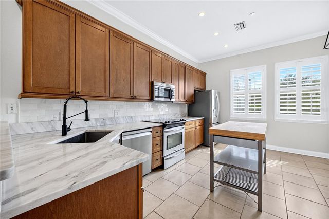 2442 W MISSISSIPPI AVENUE 25, Tampa, FL 33629