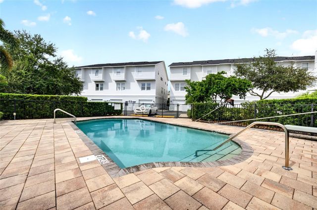 2442 W MISSISSIPPI AVENUE 25, Tampa, FL 33629