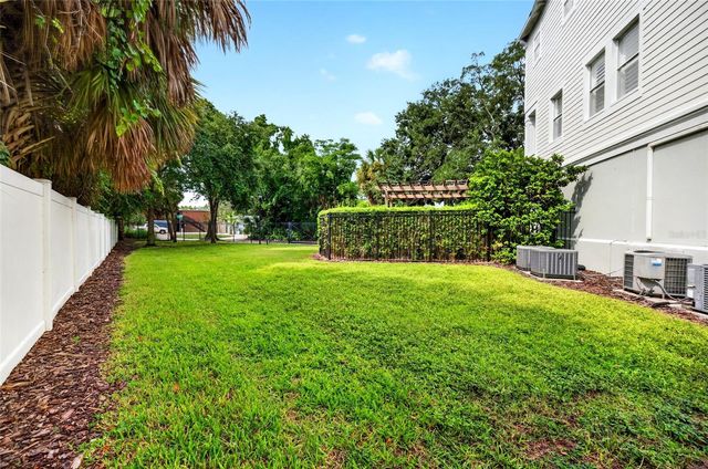 2442 W MISSISSIPPI AVENUE 25, Tampa, FL 33629