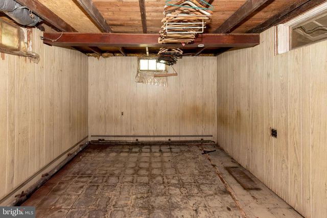 42 CEDAR LN, Fairton, NJ 08320