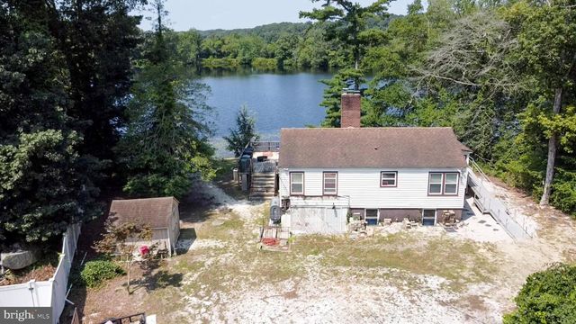 42 CEDAR LN, Fairton, NJ 08320