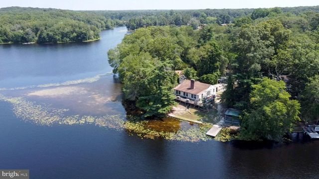 42 CEDAR LN, Fairton, NJ 08320