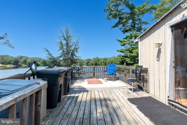 42 CEDAR LN, Fairton, NJ 08320