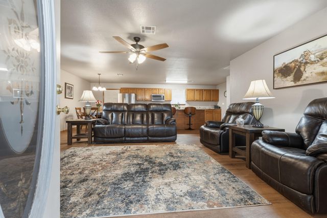 6200 S 4230 Road, Chelsea, OK 74016