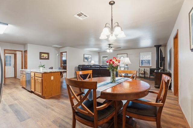 6200 S 4230 Road, Chelsea, OK 74016