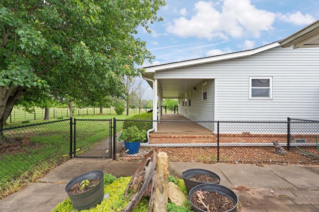 6200 S 4230 Road, Chelsea, OK 74016