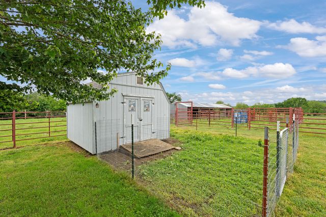 6200 S 4230 Road, Chelsea, OK 74016