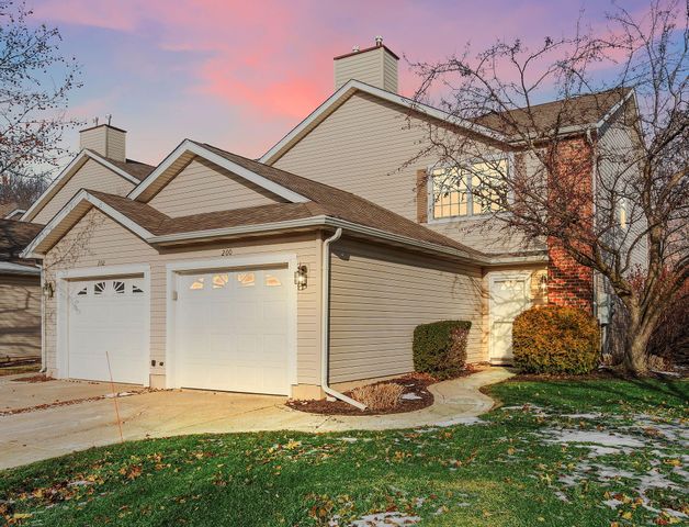 200 Summertree Drive, Porter, IN 46304