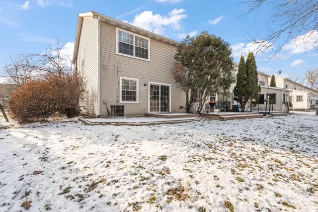 200 Summertree Drive, Porter, IN 46304