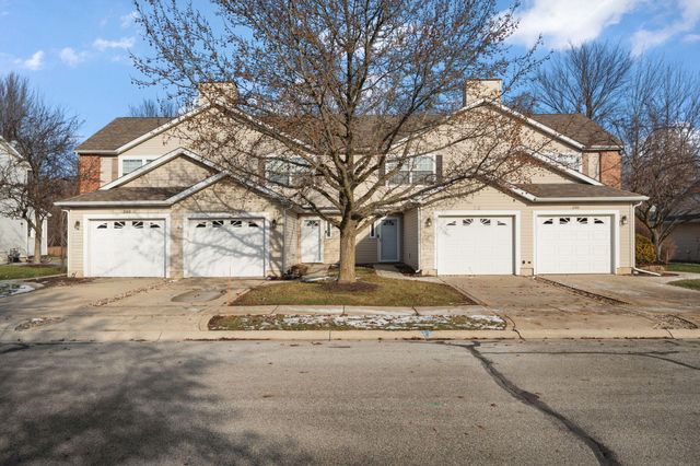 200 Summertree Drive, Porter, IN 46304