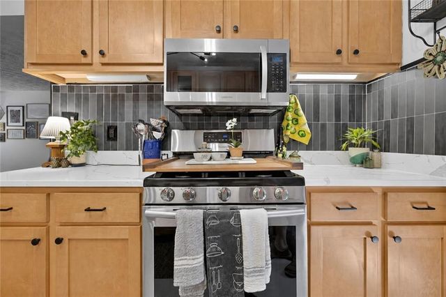 7750 Roswell Road F5, Atlanta, GA 30350