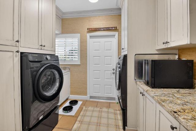 11740 N Lake Drive, Boynton Beach, FL 33436