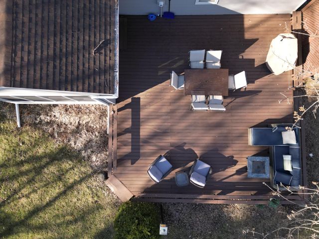 2820 Washta Bay Road, Chanhassen, MN 55331