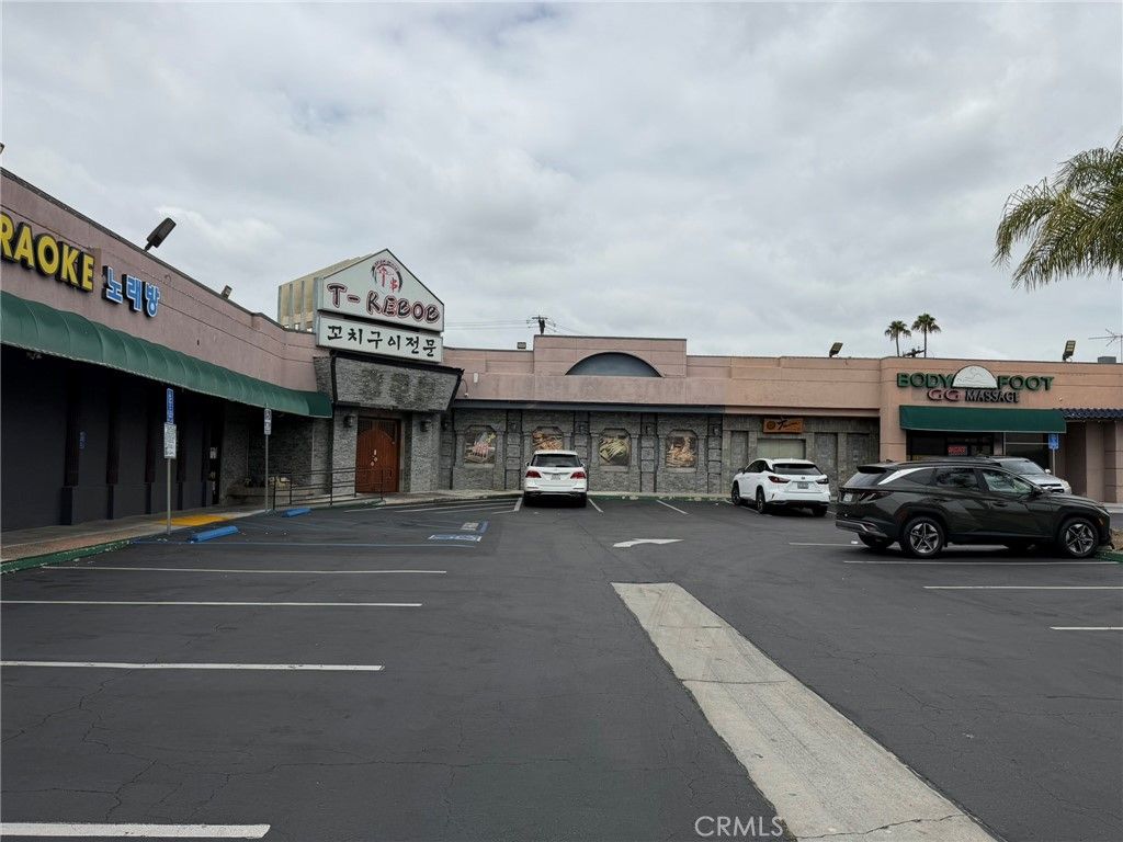 8851 garden grove Boulevard 105, Garden Grove, CA 92844 — exterior